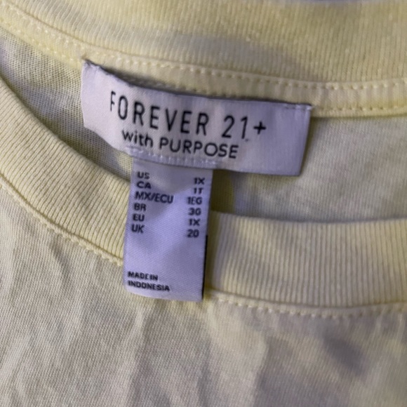 F21 graphic tee - Picture 3 of 3